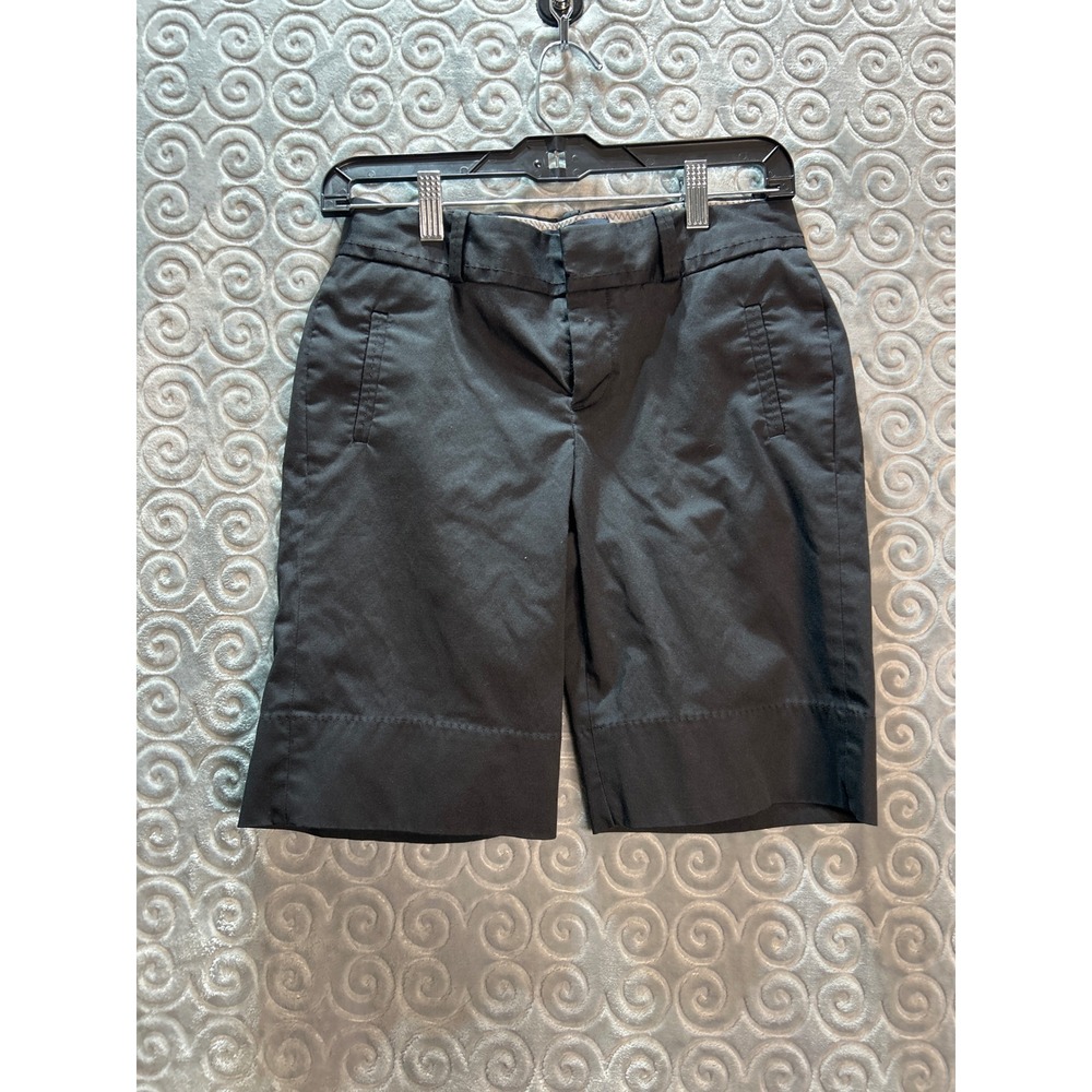 Banana Republic Martin Fit Women's‎ Black Stretch Shorts Size 2 Bermuda Style
